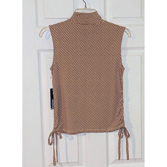 Worthington Mock‎ Neck Sleeveless Top Brown Patterned Ruched Side XS NWT - Picture 3 of 8
